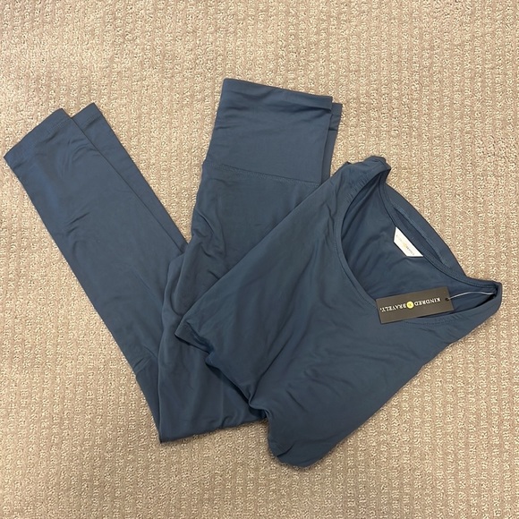 Kindred Bravely Other - Kindred Bravely Nursing Jane Pajama Set